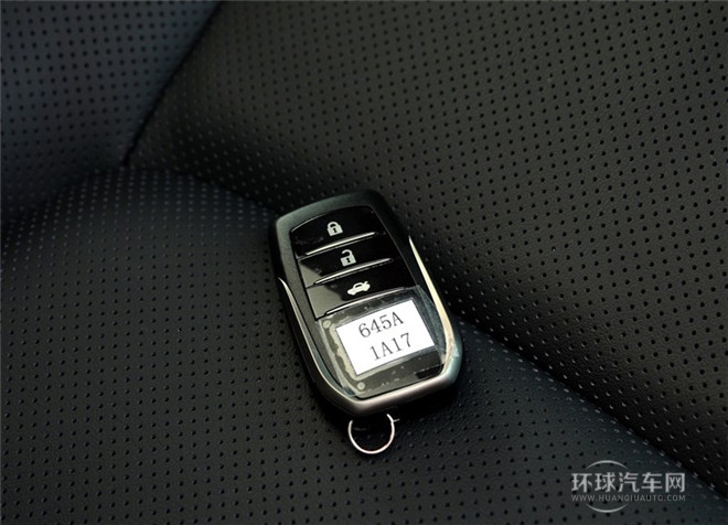 2015款 2.5L 時尚版