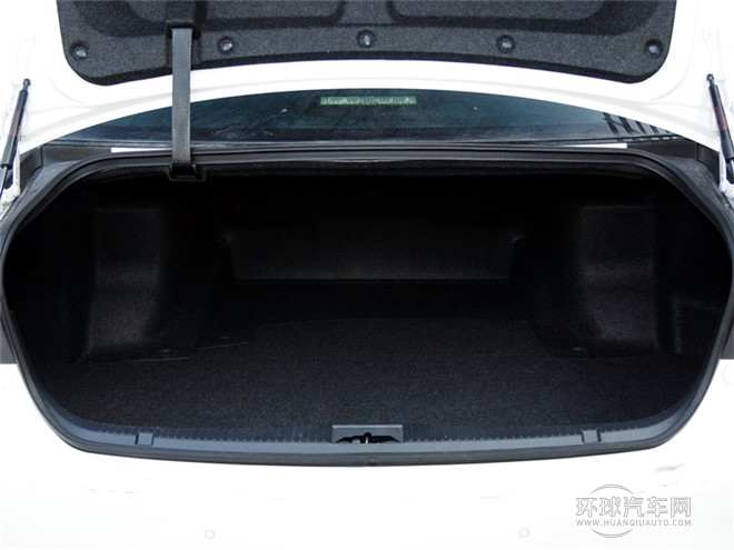 2015款 2.5L 時尚版