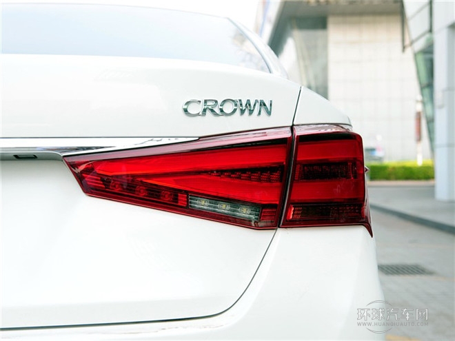 2015款 2.5L 時尚版