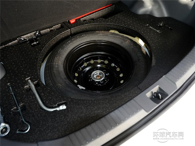 2015款 2.0L 手動摯愛版