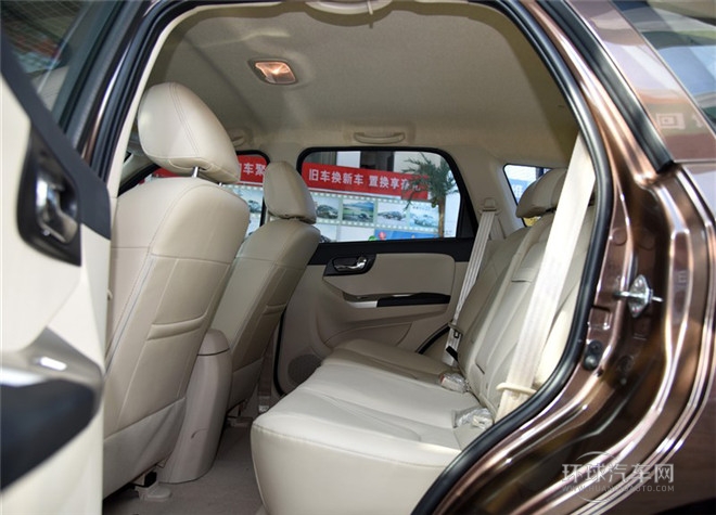 2015款 2.0L 手動智尚型