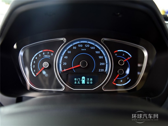 2015款 2.0L 手動智尚型