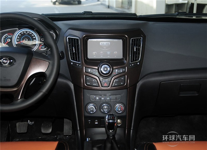 2015款 2.0L 手動智享型