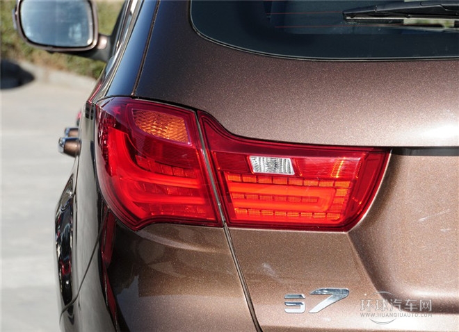 2015款 2.0L 手動智享型