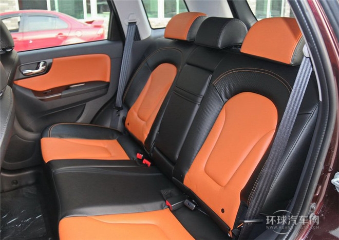 2015款 2.0L 手動智臻型