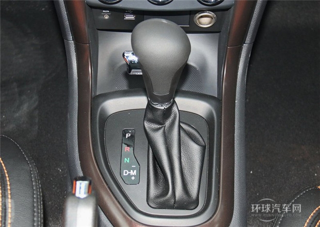 2015款 2.0L 手動智臻型