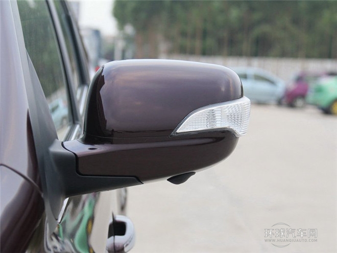 2015款 2.0L 手動智臻型