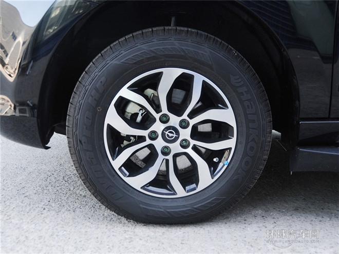 2015款 2.0L 自動智尚型