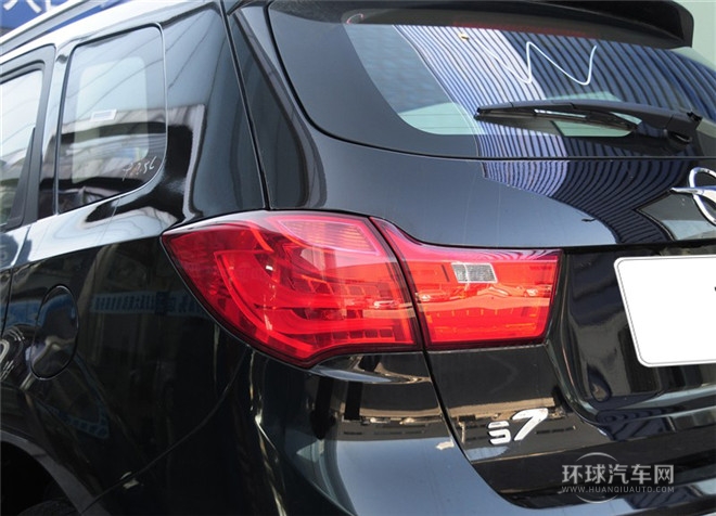 2015款 2.0L 自動智尚型