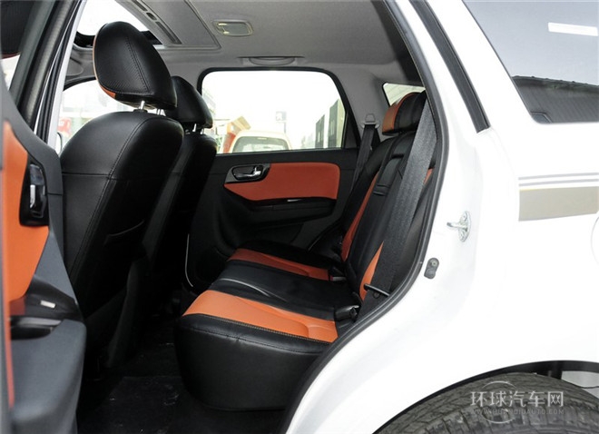 2015款 2.0L 自動智臻型