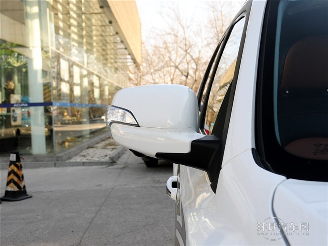 2015款 2.0L 自動智臻型