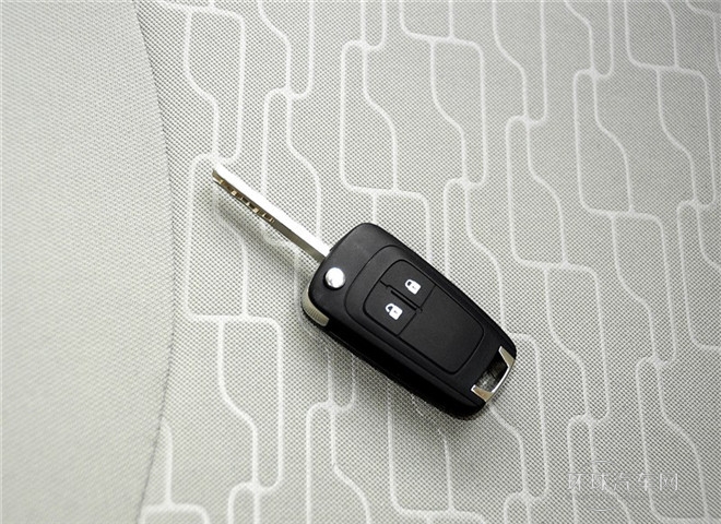 2015款 賽歐3 1.3L AMT理想天窗版