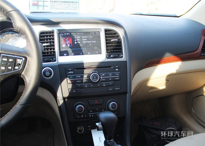 2015款 2.0L 自動時尚型