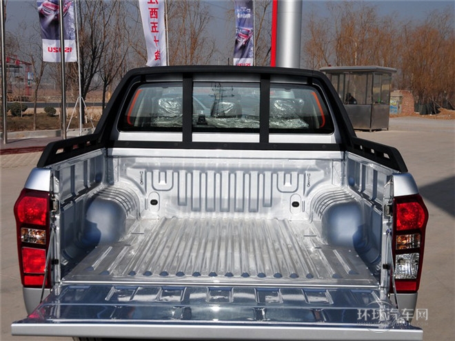 2015款 2.5T兩驅 手動基本型