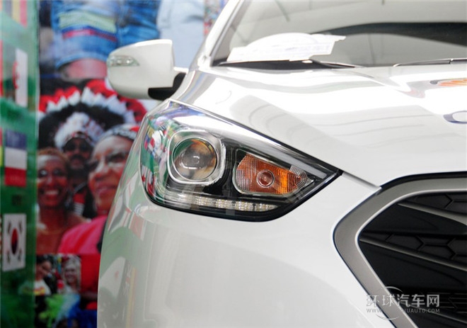 2015款 2.4L 自動(dòng)四驅(qū)領(lǐng)先型 國IV