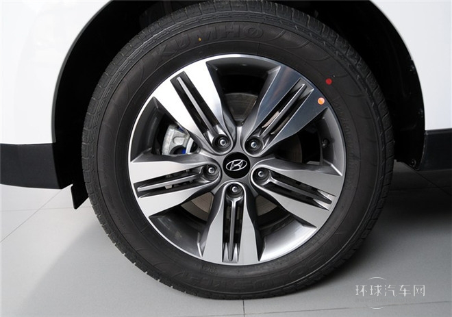 2015款 2.4L 自動兩驅領先型 國V