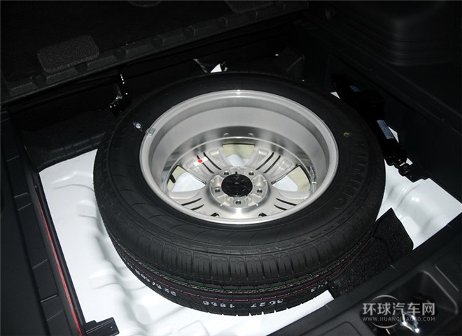 2015款 2.4L 自動兩驅領先型 國IV