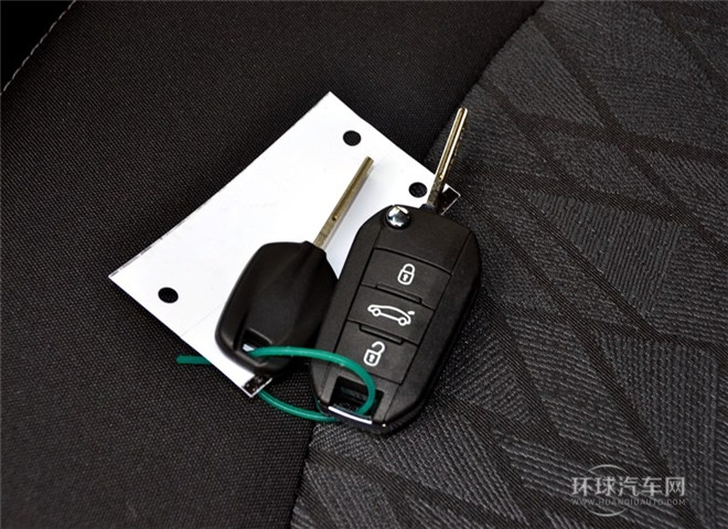 2015款 1.6L 手動時尚型