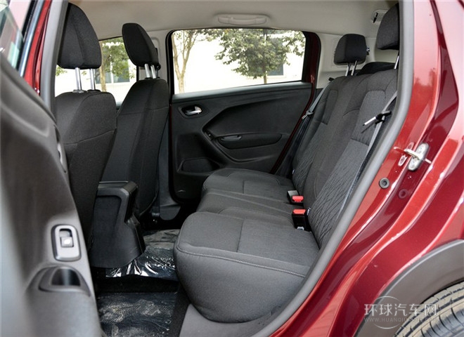 2015款 1.6L 手動時尚型