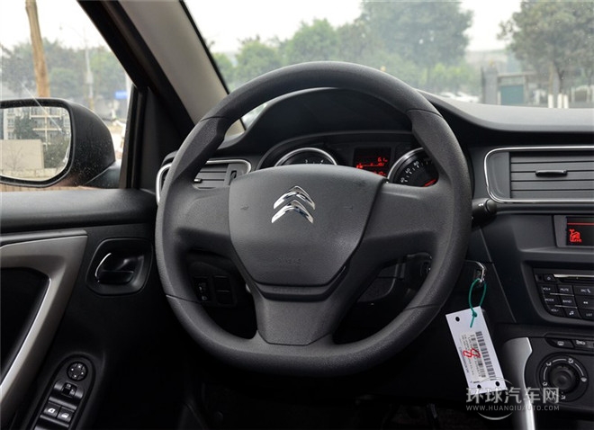 2015款 1.6L 手動時尚型