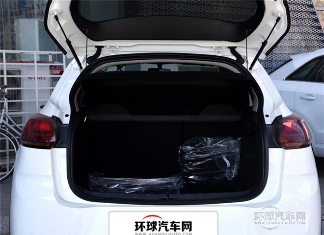 2015款 1.6L 自動先鋒型