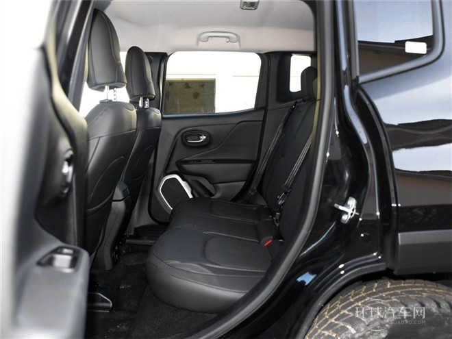 2015款 2.0L 運動版