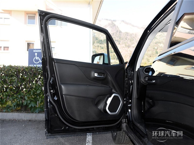 2015款 2.0L 運(yùn)動(dòng)版