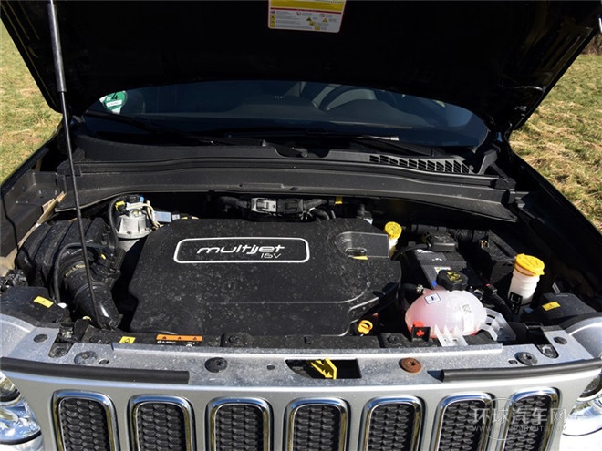 2015款 2.0L 運(yùn)動(dòng)版