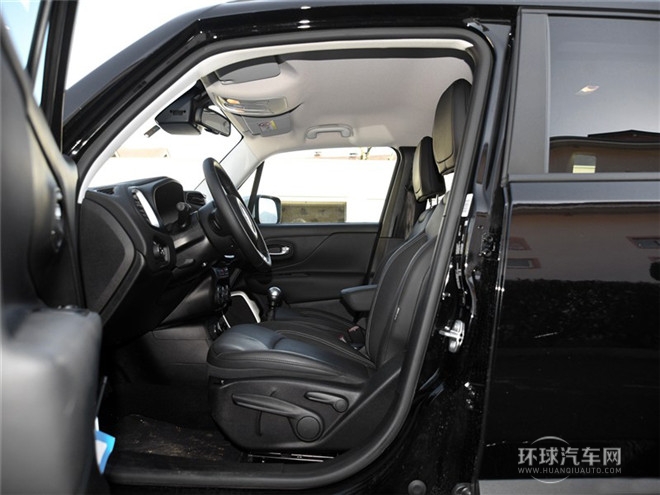 2015款 2.0L 運(yùn)動(dòng)版