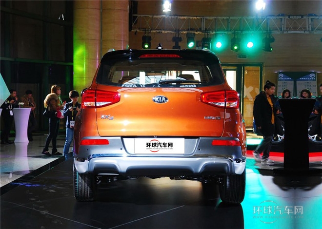 2015款 2.0L 自動四驅PRM