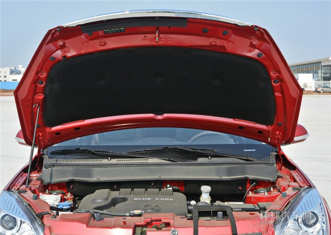 2015款 1.6L 手動尊貴型 國V