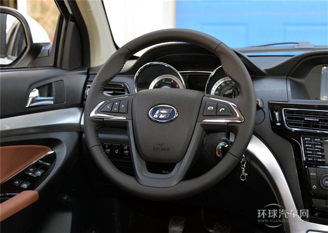 2015款 1.9T兩驅柴油豪華型