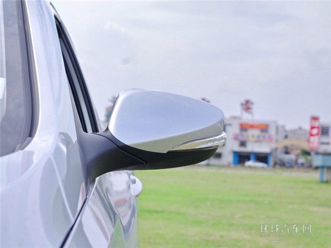 2015款 1.6L 手動俊酷型 國IV