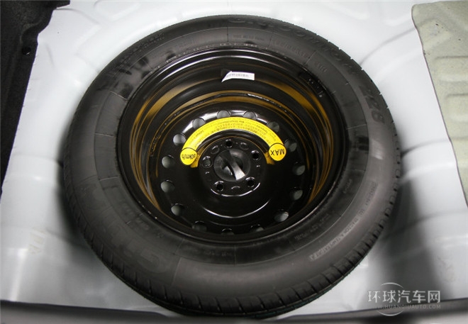 2015款 1.6L 手動俊酷型 國V