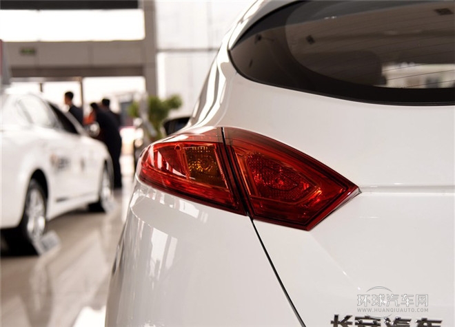 2015款 1.6L 手動俊酷型 國V