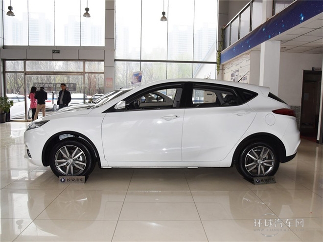 2015款 1.6L 手動俊酷型 國V