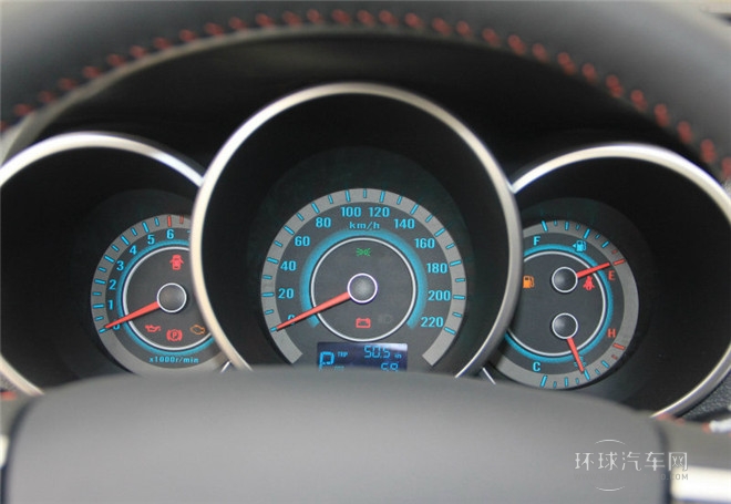 2015款 1.6L 手動尚酷型 國IV