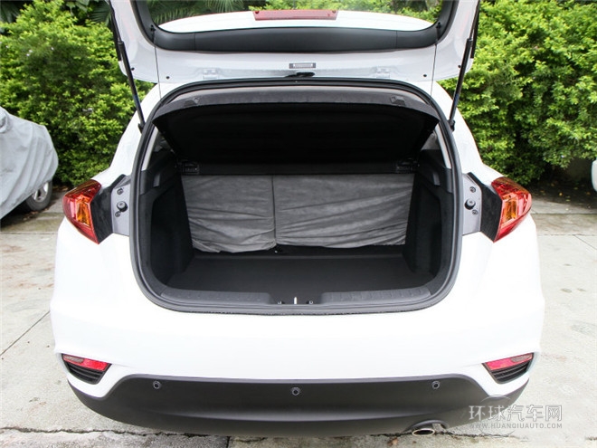 2015款 1.6L 自動(dòng)俊酷型 國(guó)IV