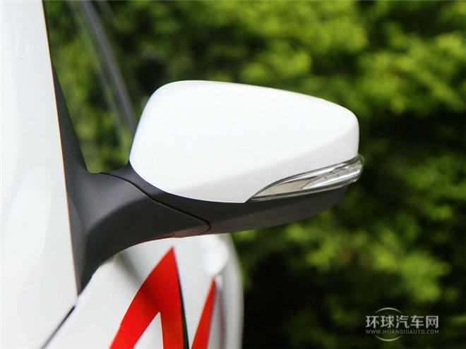 2015款 1.6L 自動俊酷型 國IV