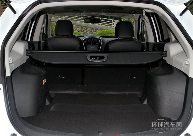 2015款 1.8T 自動(dòng)四驅(qū)豪華導(dǎo)航版