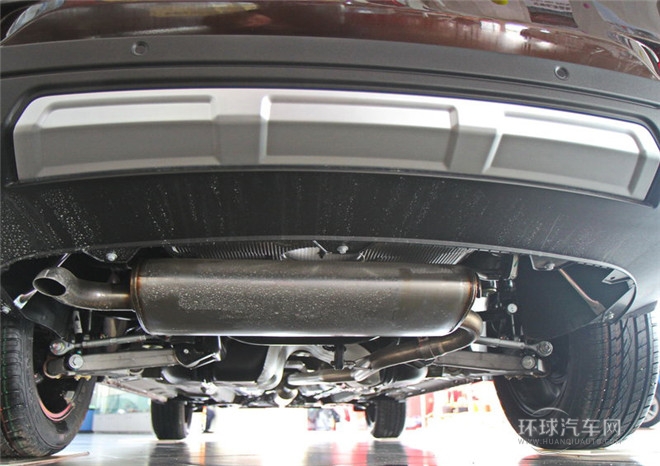 2015款 2.0L 自動兩驅豪華導航版