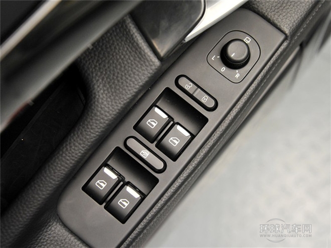 2015款 1.8T 標準型