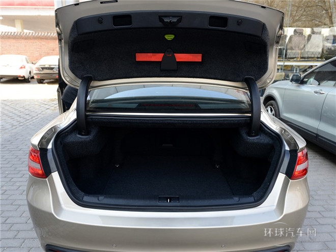 2015款 1.8T 旗艦型