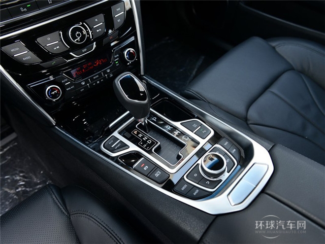 2015款 1.8T 旗艦型