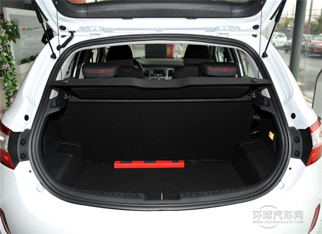 2015款 1.5L 手動黃鉆版