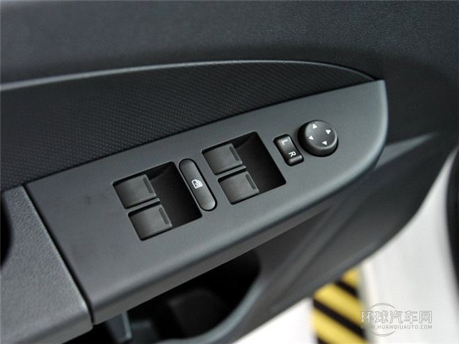 2015款 1.5L 手動(dòng)黃鉆版