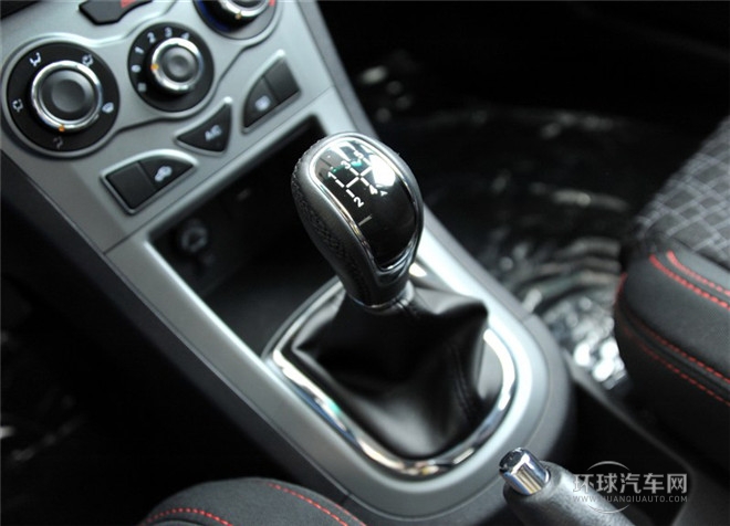 2015款 1.5L 手動(dòng)黃鉆版