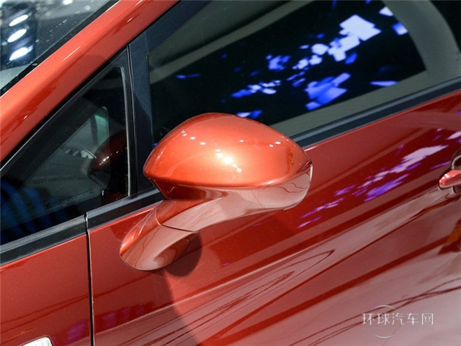 2015款 1.5L 手動金鉆版