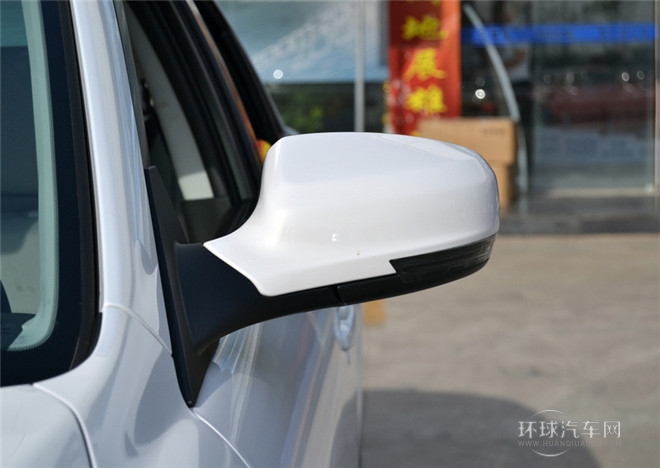 2015款 2.0L 手動型