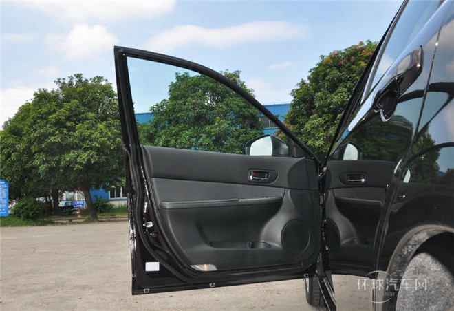 2015款 2.0L 自動(dòng)超豪華型